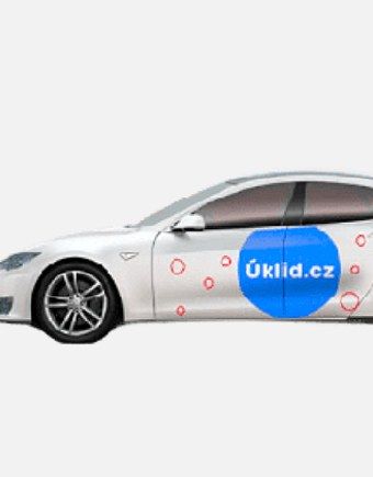 Magnetka na auto